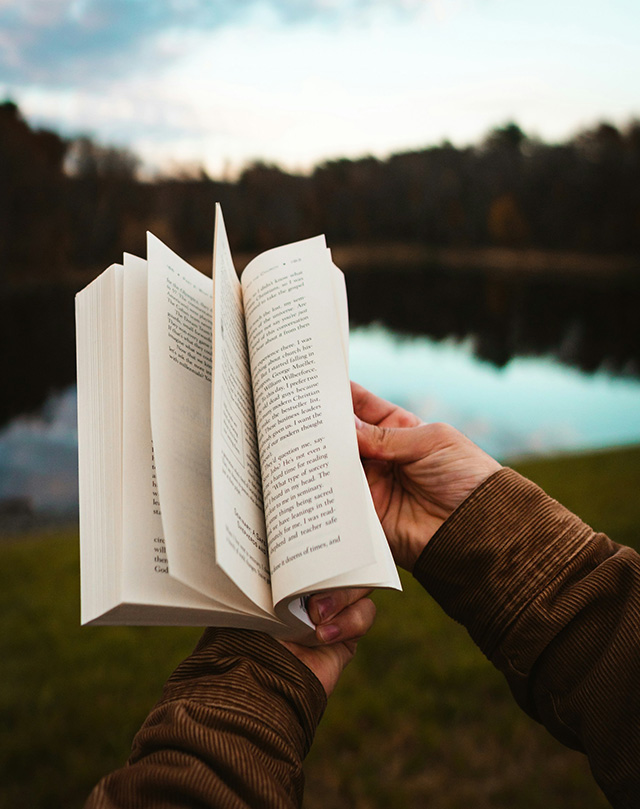 how much does it cost to print your own novel